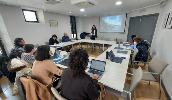 Cinco destinos vascos comienzan a trabajar con la asistencia de IKEI la metodología para convertirse en Destinos Turísticos Inteligentes (DTI - SEGITTUR)